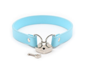 Ple'sur PVC Collar W/Heart Lock Aqua